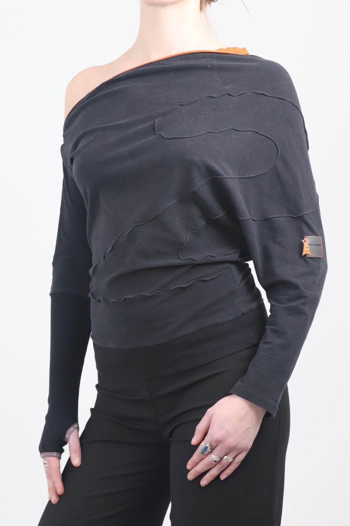 Cop Copine Long-Sleeve Asymmetric Top
